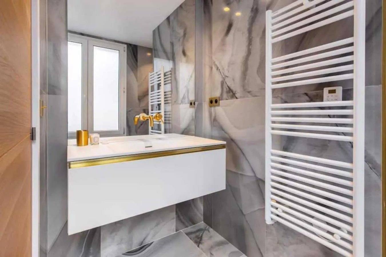 Newly Rebuilt By Architect - Center Of Paris Apartment