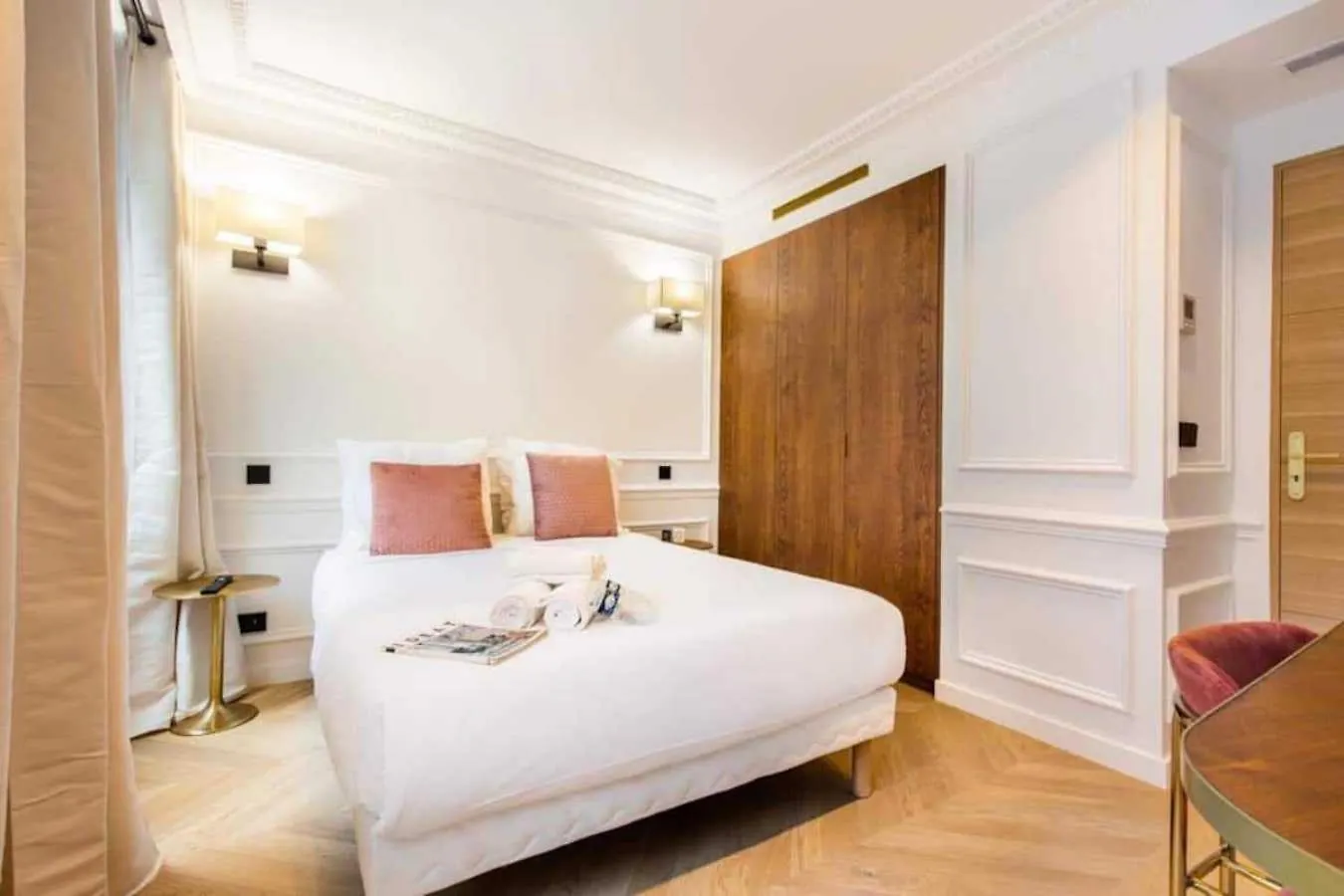 Newly Rebuilt By Architect - Center Of Paris Apartman Franciaország